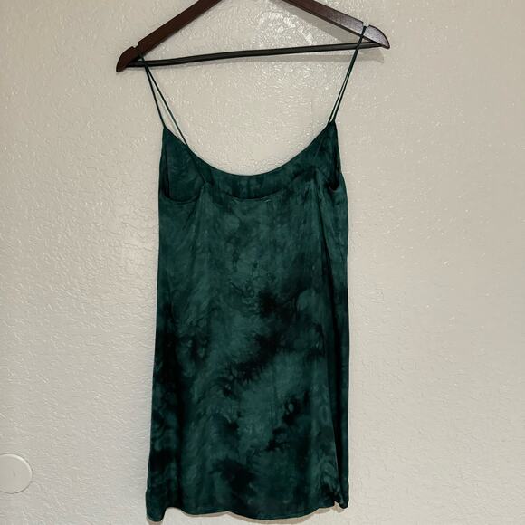 Planet Blue Life by Revolve Christy Slip Mini Dress Size XS in Emerald Green NWT - Picture 4 of 8